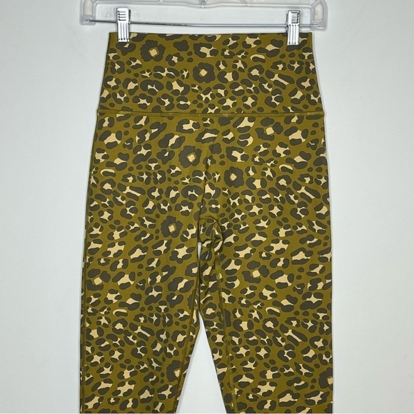 AERIE Offline Goals 7/8 Legging Hi Rise Animal Leopard Print Athleisure Yoga - Picture 3 of 9